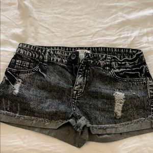 Black acid wash forever 21 denim shorts